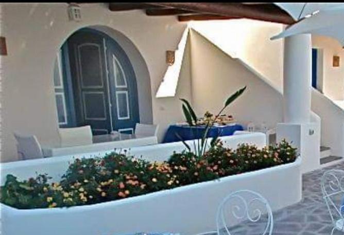 Salinarte Hotel Santa Marina Salina Bilik gambar