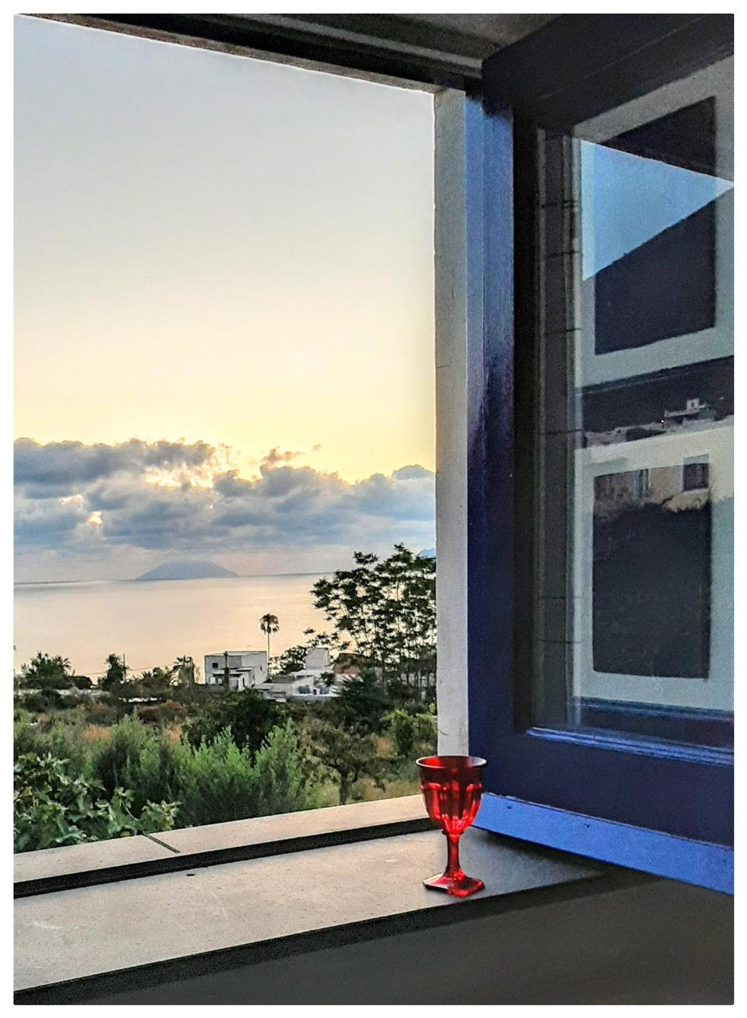 Salinarte Hotel Santa Marina Salina Bilik gambar